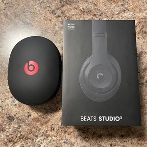 Beats by Dre Studio 3 Wireless Headset